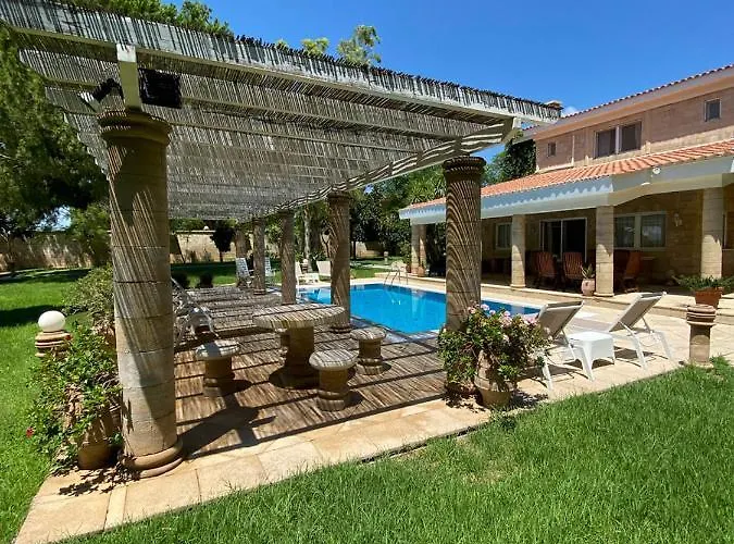 Nostrana Village * Koskinou (Rhodes)