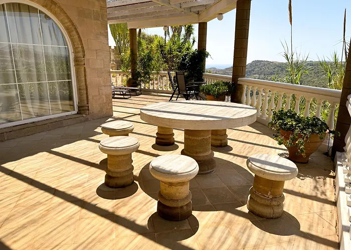 شقة Nostrana Village *