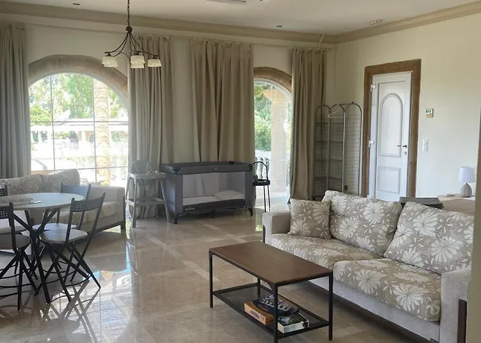 شقة Nostrana Village