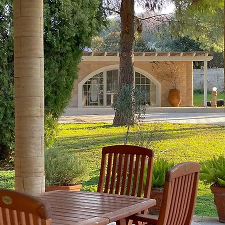 Nostrana Village Apartman