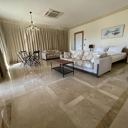 Nostrana Village Apartamento *
